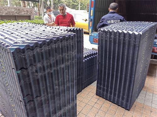 冷卻塔組件清洗項目及水質(zhì)要求,中央空調(diào)冷卻塔清洗流程